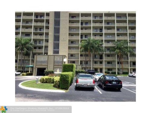 2205 S CYPRESS BEND DR # 708, Pompano Beach, FL 33069