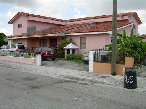 245 E 39 ST, Hialeah, FL 33013