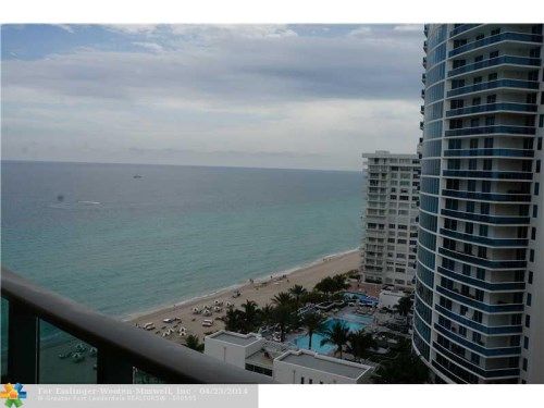 2501 Ocean Dr # PH17, Hollywood, FL 33019