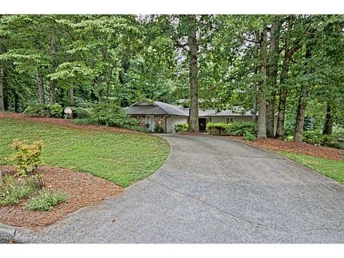 800 Brookfield Parkway, Roswell, GA 30075