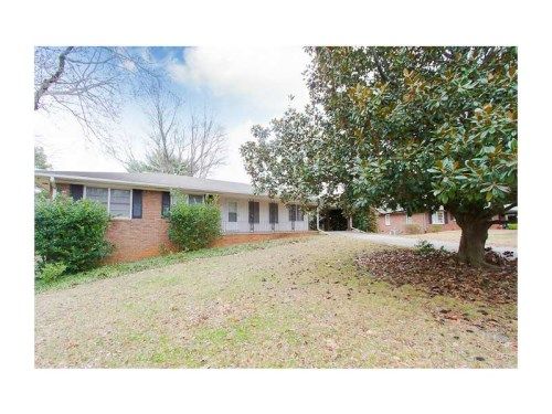 605 Rocky Creek Drive, Roswell, GA 30075