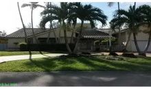 19501 E OAKMONT DR Hialeah, FL 33015