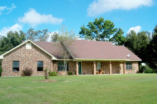 841 Santee Methodist Rd., Prentiss, MS 39474