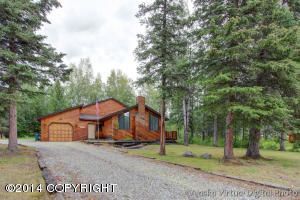 865 N Sam Snead Loop, Wasilla, AK 99654