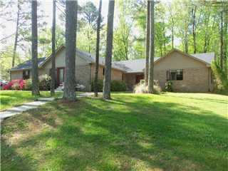 1409 Mountainview Circle, Hartselle, AL 35640