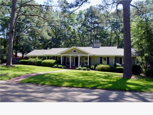 4130 CRESTVIEW DR, Jackson, MS 39211