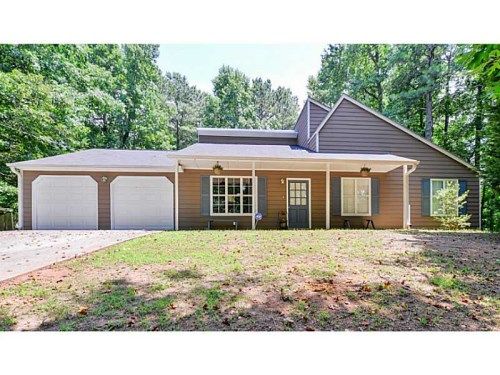 4844 Chasestone Court, Powder Springs, GA 30127