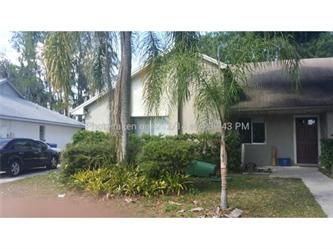 3430 Laurel Dale Dr, Tampa, FL 33618