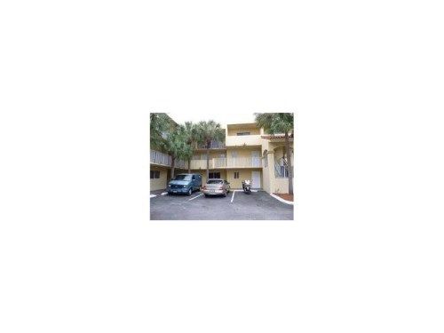 2780 W 76 ST # 105, Hialeah, FL 33016