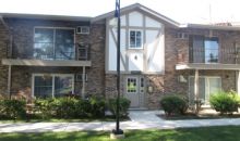 16w471 79th St Apt 202 Willowbrook, IL 60527