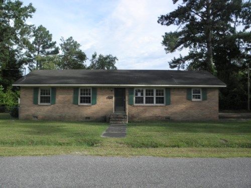 501 Ives St, Lake City, SC 29560