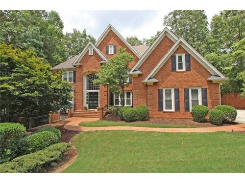 225 Wicklawn Way, Roswell, GA 30076