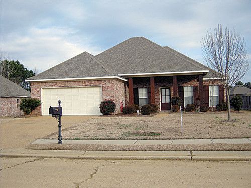 108 Kings Crossing, Canton, MS 39046