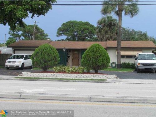 810 S CYPRESS RD, Pompano Beach, FL 33060