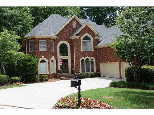 240 Azalea Cove, Alpharetta, GA 30022