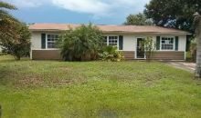 1065 Blossom Dr Sebastian, FL 32958