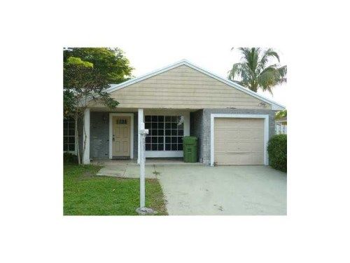 8600 SW 14 CT, Hollywood, FL 33025