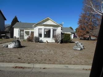 935 N 8th E, Mountain Home, ID 83647