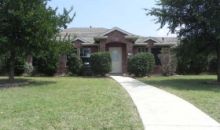 905 Hillside Circle Justin, TX 76247