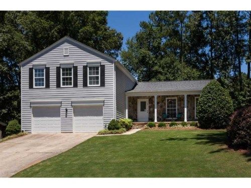 395 Barrington Drive E, Roswell, GA 30076