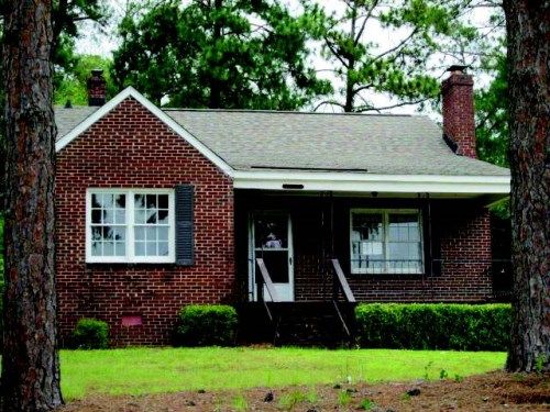 2 Dyches St, Aiken, SC 29801