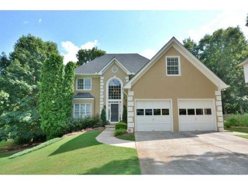 1025 Secret Cove Drive, Buford, GA 30518