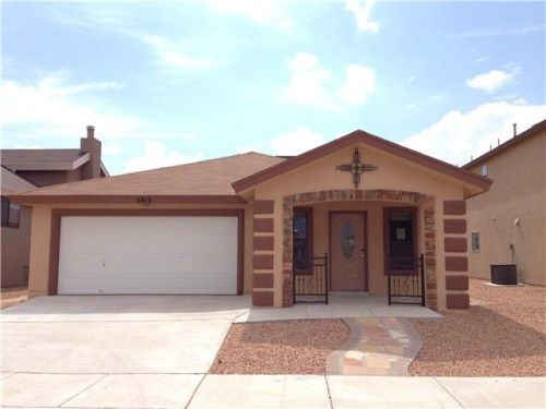 2313 Honey Dew St, El Paso, TX 79938