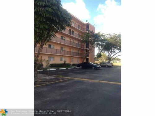 8710 N Sherman Cir # 202, Hollywood, FL 33025