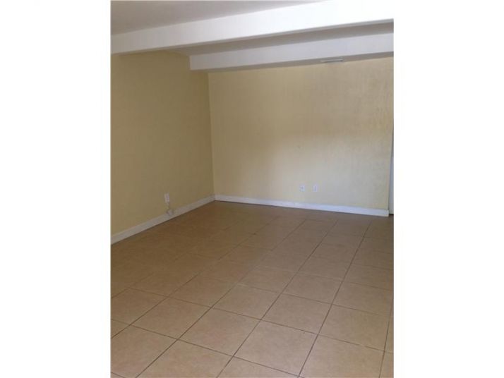 1285 S FLAGLER AV # 204, Pompano Beach, FL 33060