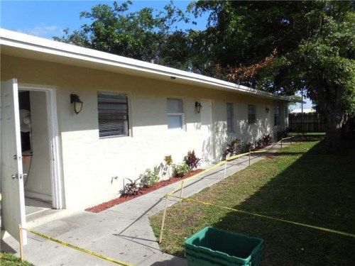 322 SW 2ND PL, Pompano Beach, FL 33060