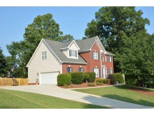 921 Bonaventure Way, Lawrenceville, GA 30044