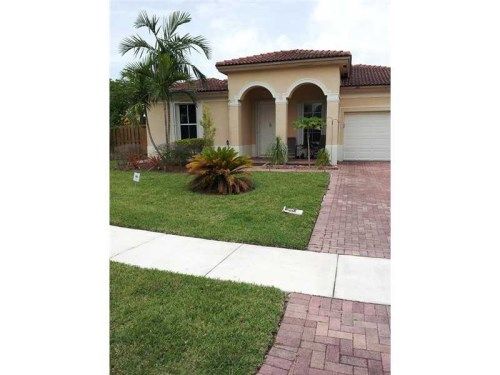 2000 NE 39 TER, Homestead, FL 33033