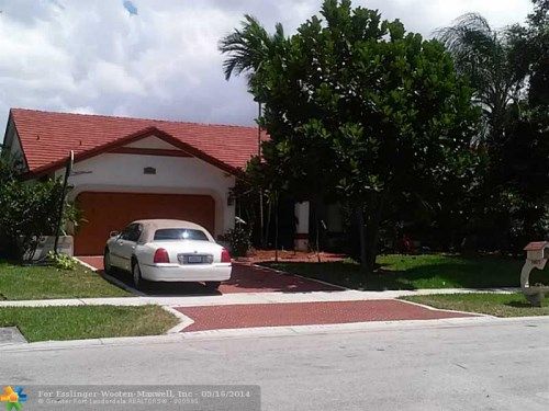 10071 NW 10TH ST, Fort Lauderdale, FL 33322