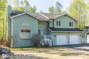 19546 S Mitkof Loop, Eagle River, AK 99577