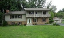 707 Fairway Dr Elizabethton, TN 37643