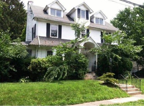 335 Congress Ave, Lansdowne, PA 19050