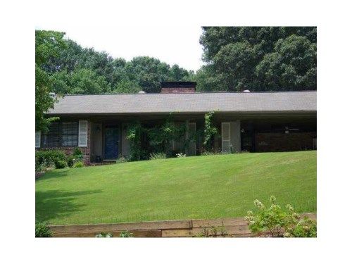 945 Peachtree Battle Circle, Atlanta, GA 30327