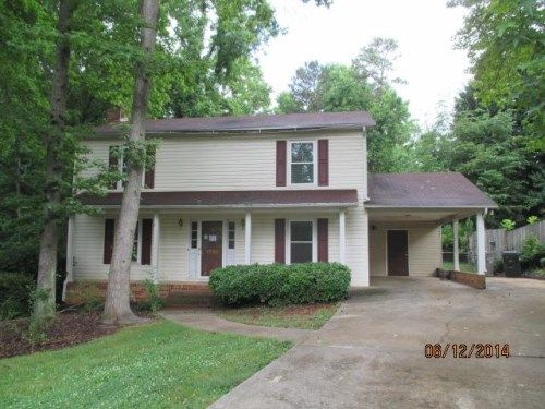 1705 Farm Pond Ct, Gastonia, NC 28054