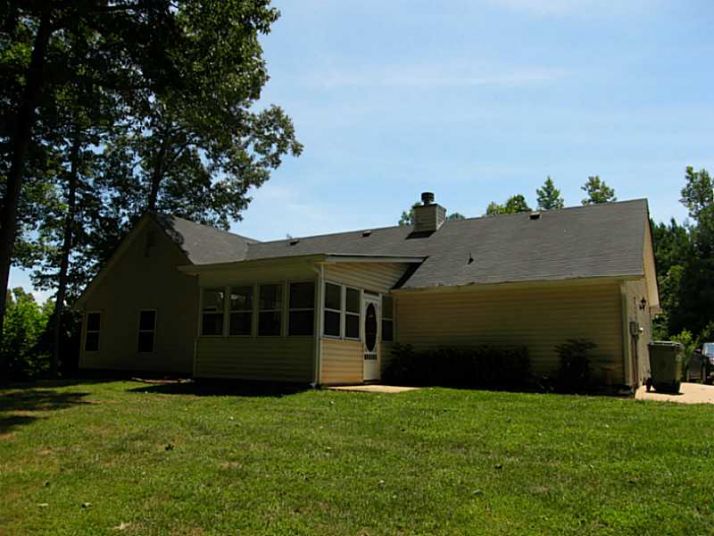 526 Courthouse Park Drive, Temple, GA 30179