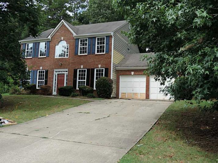 720 Stonecreek Way, Stone Mountain, GA 30087