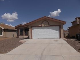 11736 Autumn Wheat Dr, El Paso, TX 79934