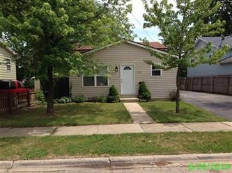 1205 Indiana Ave, Waukegan, IL 60085