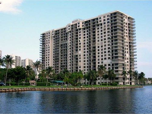 18151 NE 31 CT # 314, North Miami Beach, FL 33160