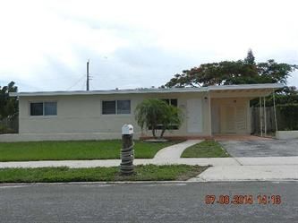 1807 Montague St, Lake Worth, FL 33461