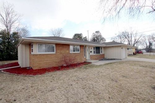 W181N8738 Shepherd Dr, Menomonee Falls, WI 53051