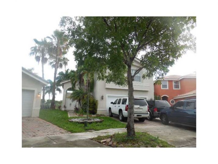 15076 SW 22ND ST, Hollywood, FL 33027