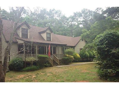 330 Carriage Drive, Fayetteville, GA 30214