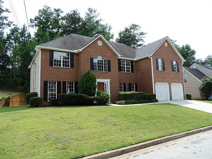 1281 Carriage Trace Circle, Stone Mountain, GA 30087