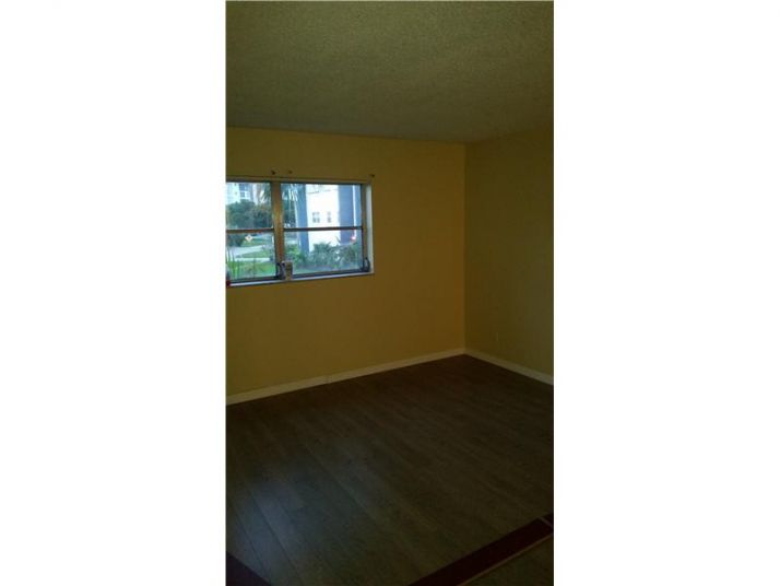 2060 NW 48 TERRACE # 216, Miami, FL 33133