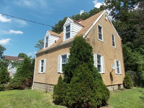 2540 Woodland Road, Ambridge, PA 15003